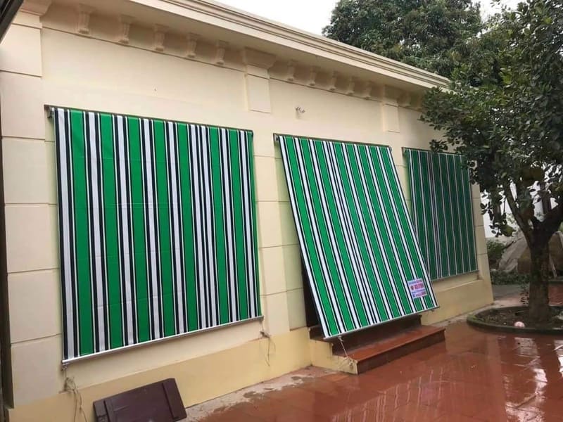 Bạt cuốn che nắng mưa H&agrave; Tĩnh