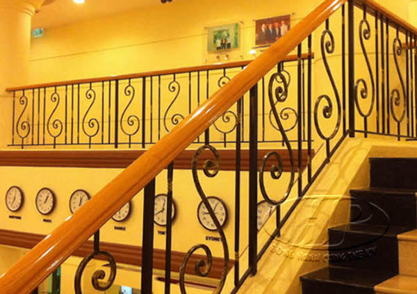 Sắt Mỹ nghệ thuật hoa văn trang tr&iacute; H&agrave; Tĩnh